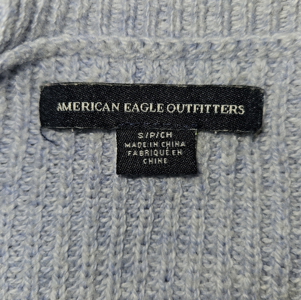 American Eagle Blue Floral Embroidered Sweater - Size Small🌹 - Picture 7 of 9